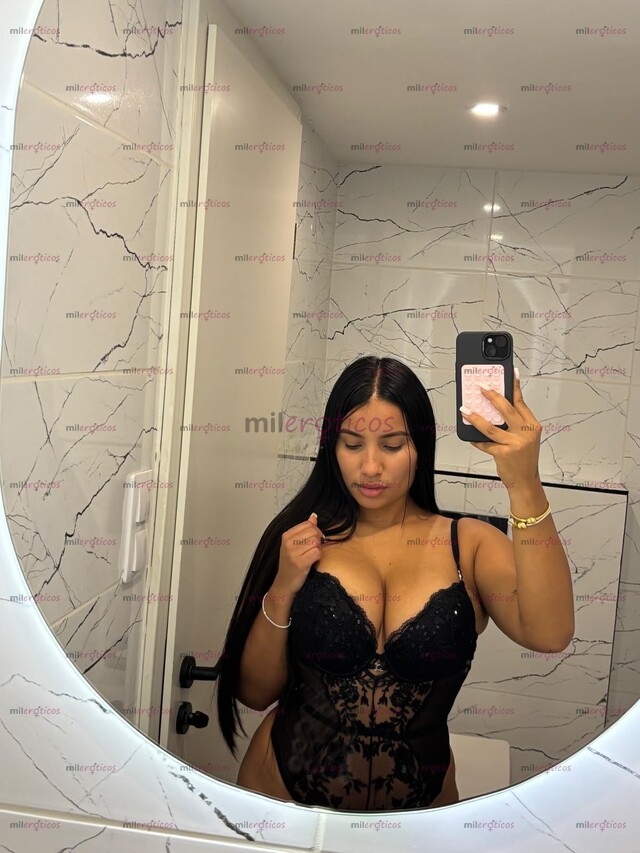FOTOS DE SARAH LINDA PELINEGRA, SOLO DOMICILIO ESCRÍBEME PARA AGENDAR UNA CITA