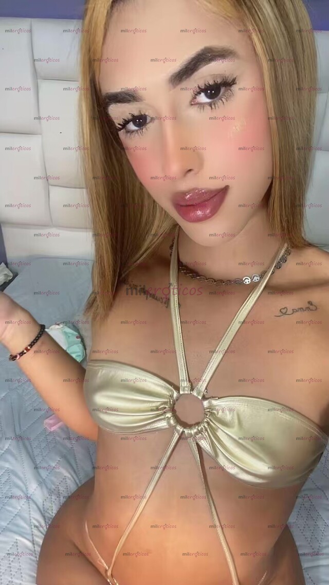 FOTOS DE RUBIA, TATUADA Y SIN CENSURA. TODO LO QUE BUSCAS EN UN SOLO LUGAR. TATUAJES, CUR