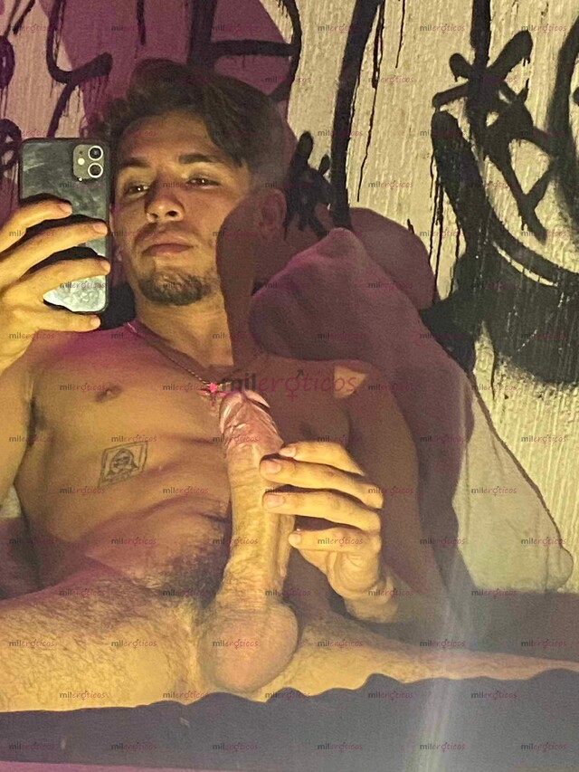 FOTOS DE HOMBRE JOVEN CON QUIEN PODRÁS PASAR UN BUEN RATO SI ESTÁS ABURRIDA