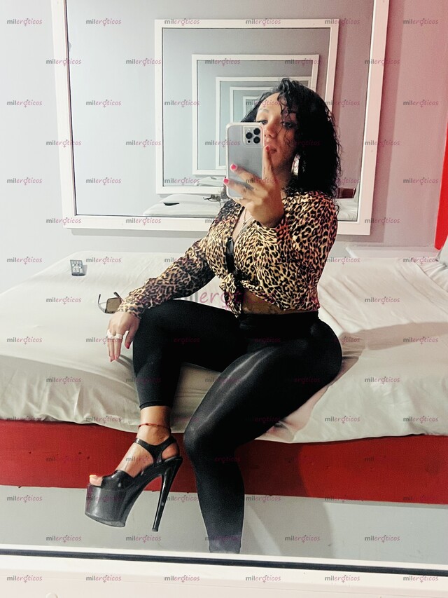 FOTOS DE SEXY MORENAZA, TRANSEXUAL, INTER PASIVA Y ACTIVA Y COMPLACIENTE