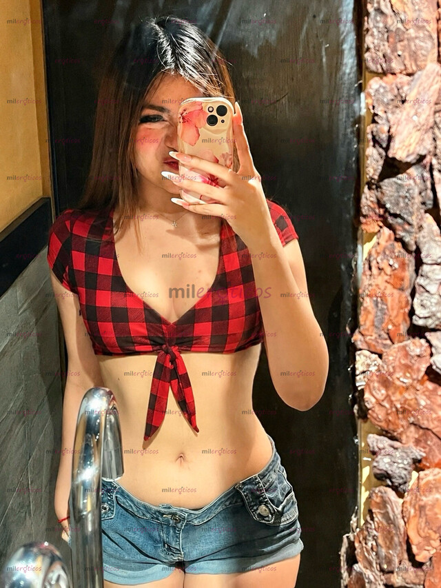 FOTOS DE COMPAÑÍA EXTRAORDINARIAMENTE ENCANTADORA