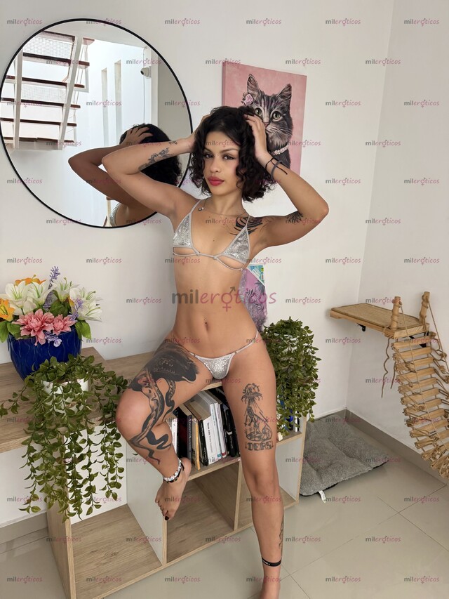 FOTOS DE SOFIA SCORT DE LUJO TIERNA FLACA MUY SENSUAL Y CACHONDITA