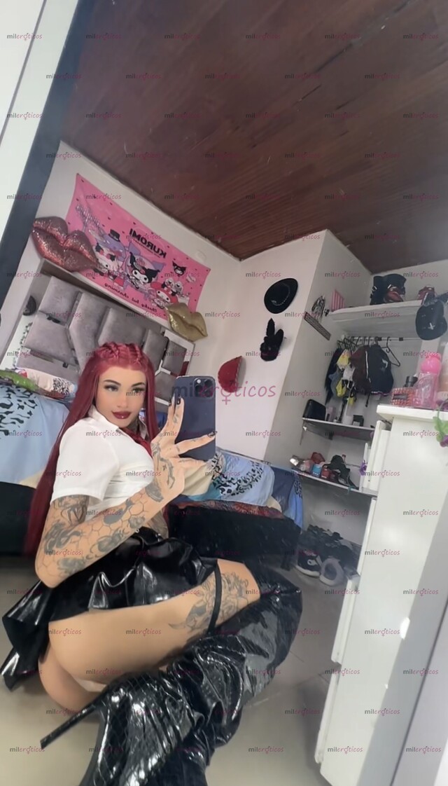 FOTOS DE ACTITUD POSITIVA QUE TRASMITE SEGURIDAD,SENSUALIDAD Y PLACER PURO