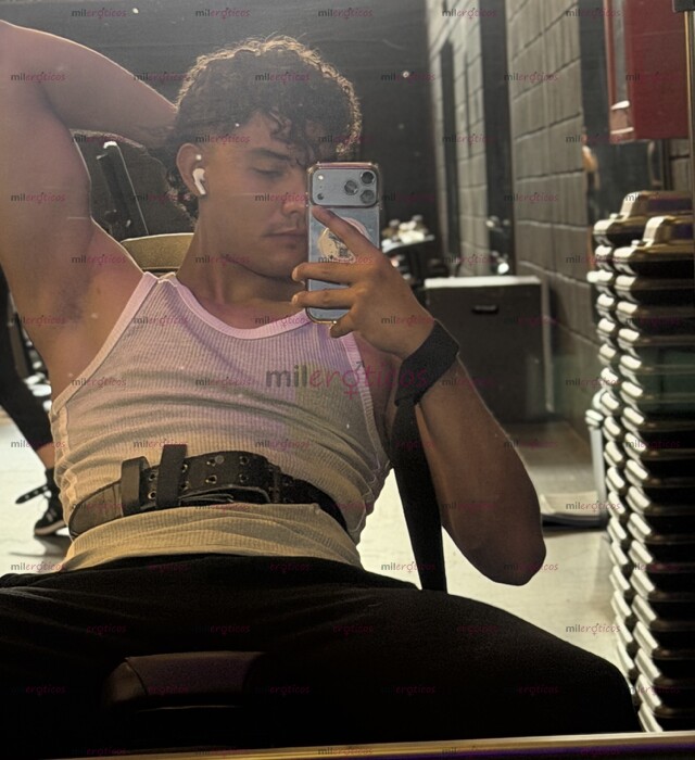 FOTOS DE EXCLUSIVO CHAVITO DE GYM XL, GUAPO Y CULON, DISFRUTA DE MASAJES Y MÁS