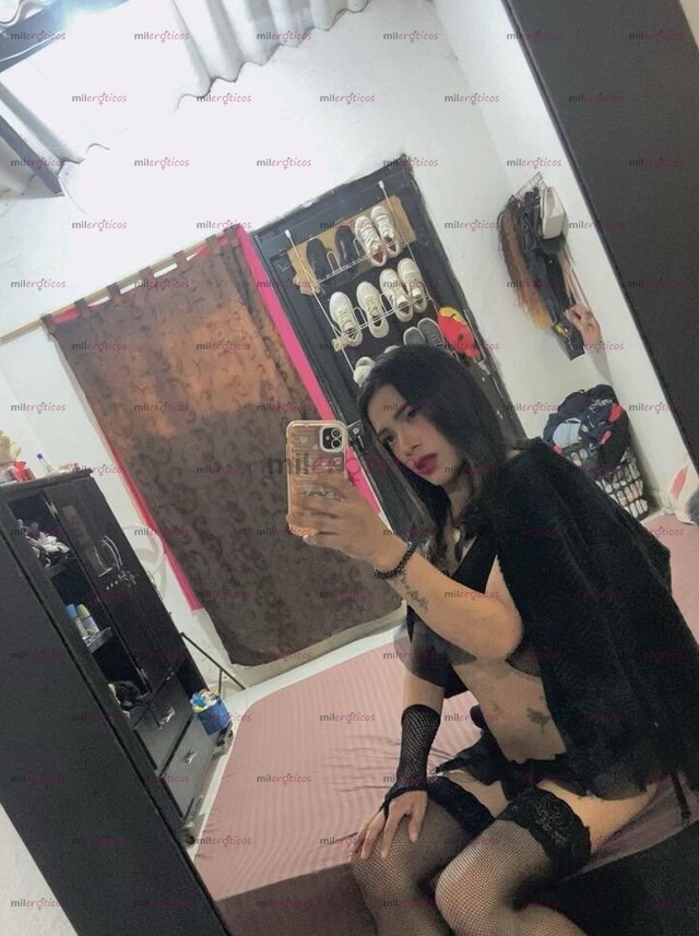 FOTOS DE TU MONITA ARDIENTE Y COMPLACIENTE Y EN EL SEXO Y ADICTA A TU SEME
