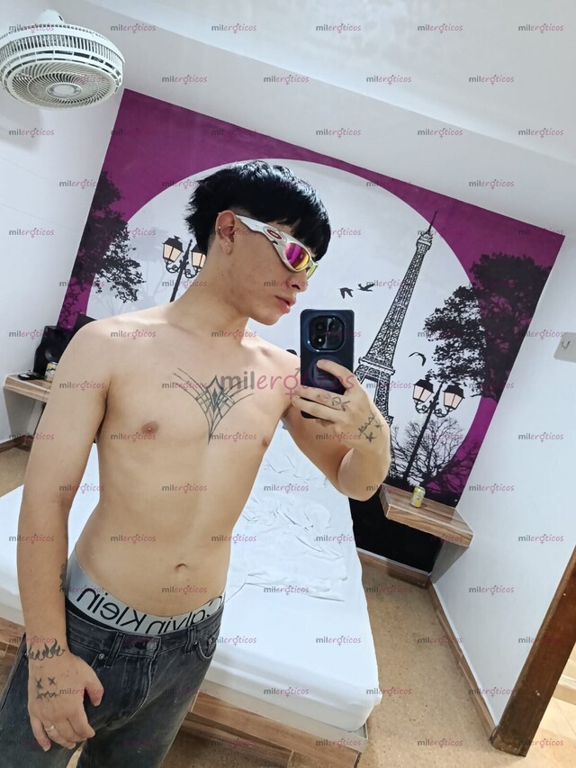 FOTOS DE SOY ALEX LINDO POLLO MUY CALIENTE, MORBOSO DISPUESTO A COMPLACERTE