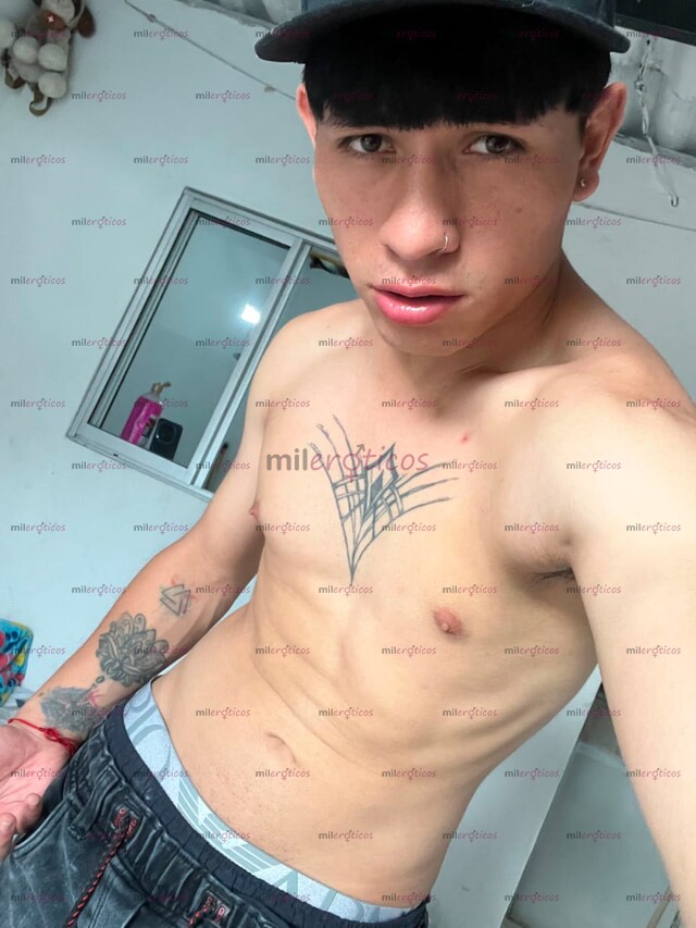 FOTOS DE SOY ALEX LINDO POLLO MUY CALIENTE, MORBOSO DISPUESTO A COMPLACERTE