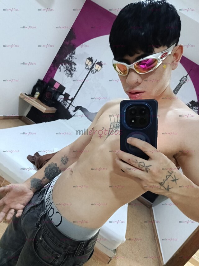 FOTOS DE SOY ALEX LINDO POLLO MUY CALIENTE, MORBOSO DISPUESTO A COMPLACERTE