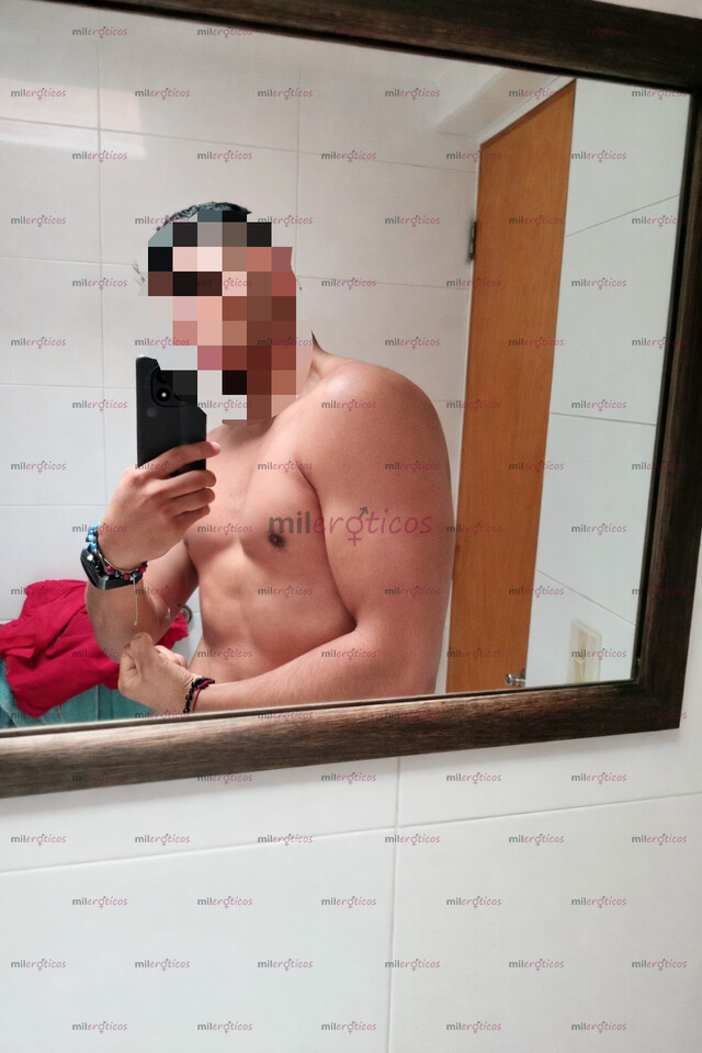 FOTOS DE CABALLERO DE COMPAÑÍA PARA MUJERES ELEGANCIA, DISCRECIÓN