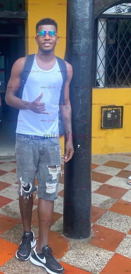 FOTOS DE NEGRO DOTADO BASTANTE DOMINANTE Y LECHERO Y SOY BASTANTE ACTIVO ACTIVO ESCRIBE