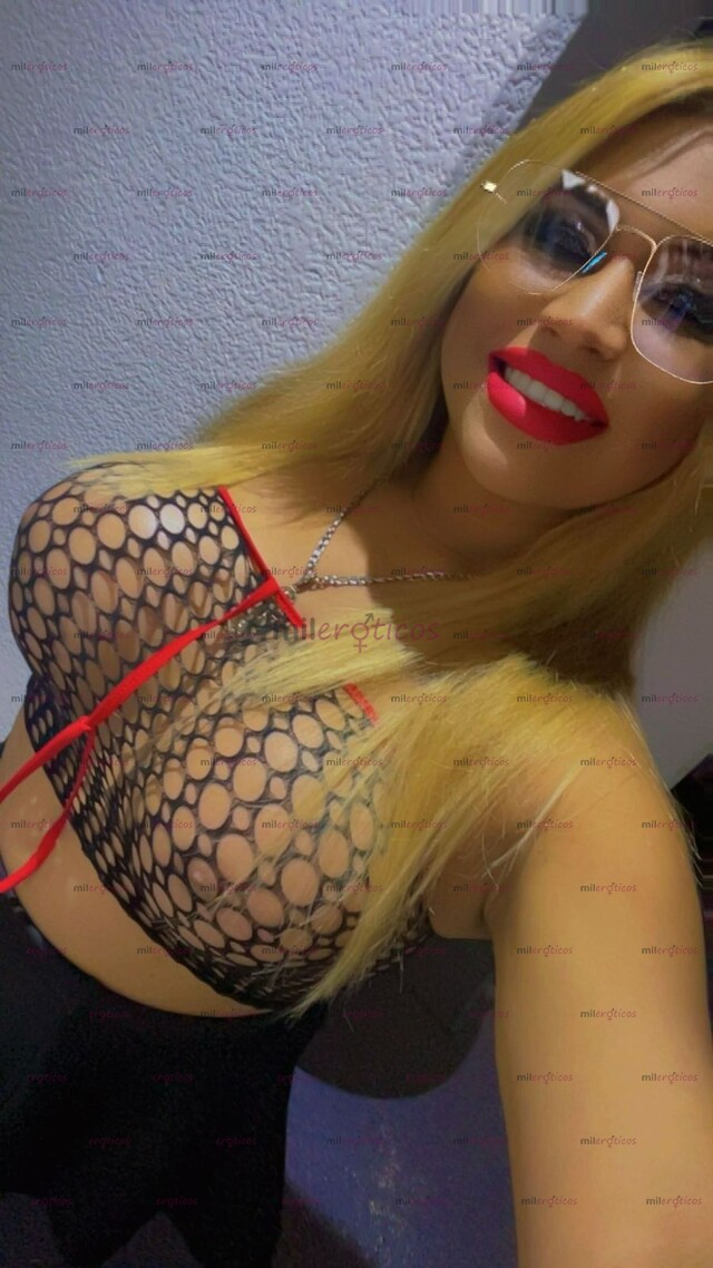 FOTOS DE DIENTES BLANCOS!!LABIOS NATURALES CARNOSOS OLIENDO RICO ARREGLADITA