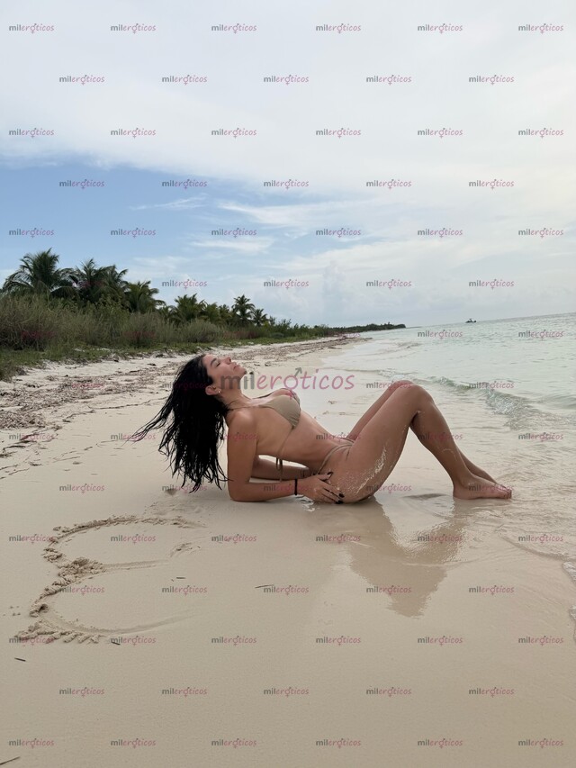FOTOS DE ¡LUCIANA VIP! ¿LOS QUIERES ADENTRO O AFUERA?