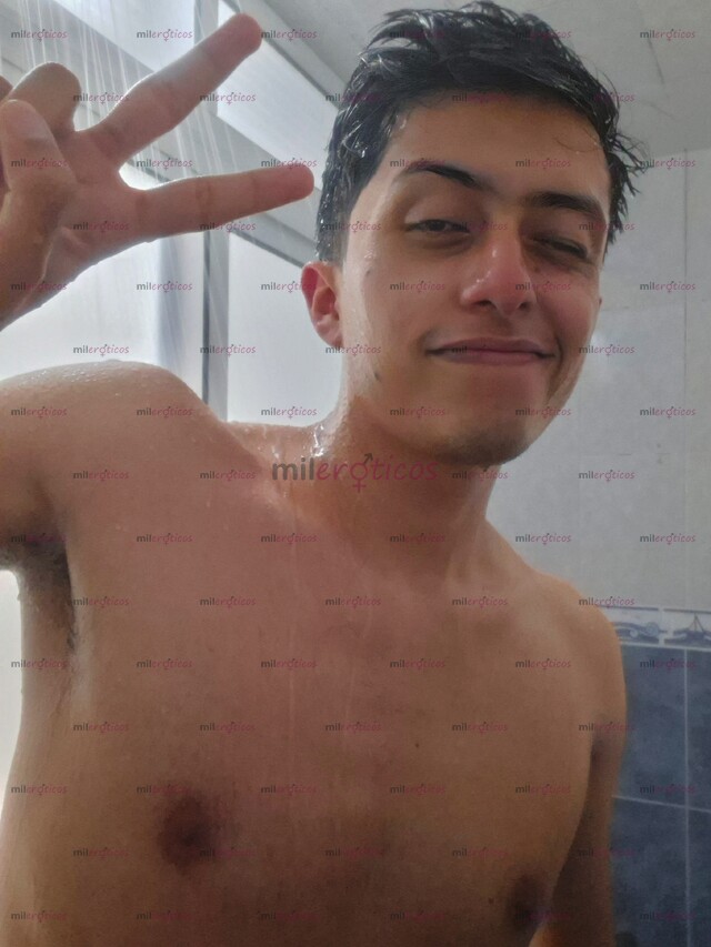 FOTOS DE PUTITO SUMISO SERVICIAL, OBEDIENTE Y COMPLACIENTE