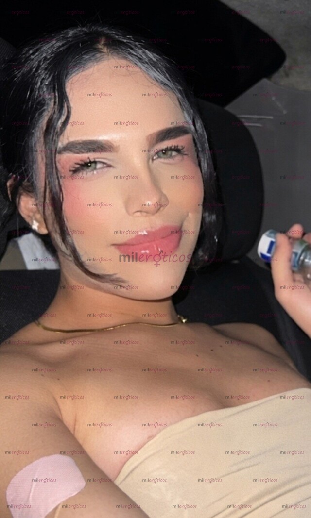FOTOS DE JOVENCITA DE 19 AÑOS CON LUGAR, FEMENINA , CALIENTE , Y EXCLUSIVA