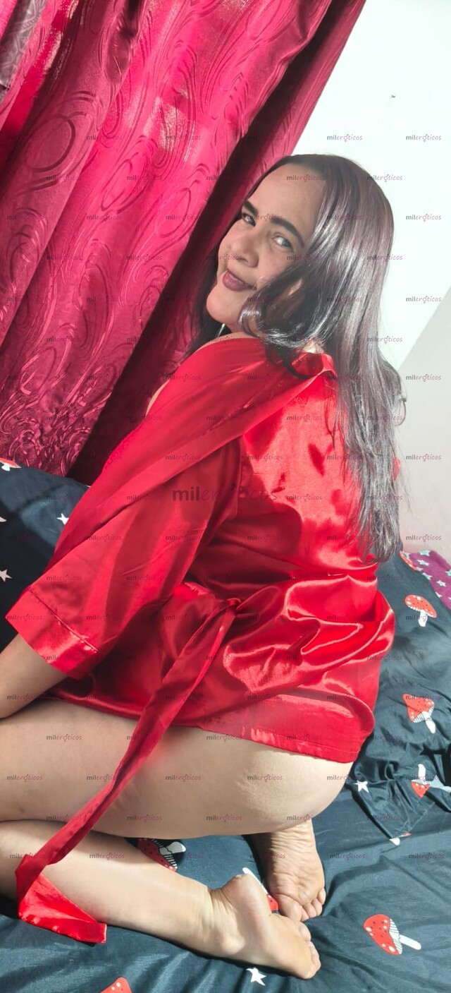 FOTOS DE VETERANA DESCOMPLICADA CARISMÁTICA.RISUEÑA