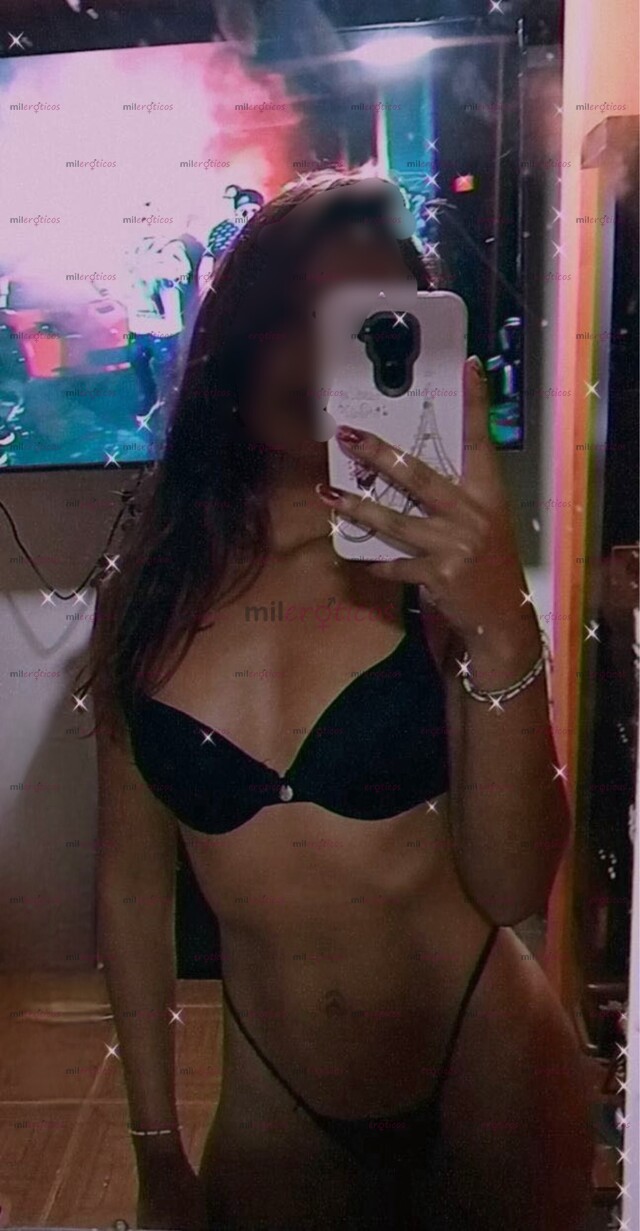 FOTOS DE FLACA HERMOSA CON CUERPO NATURAL COMPLACIENTE