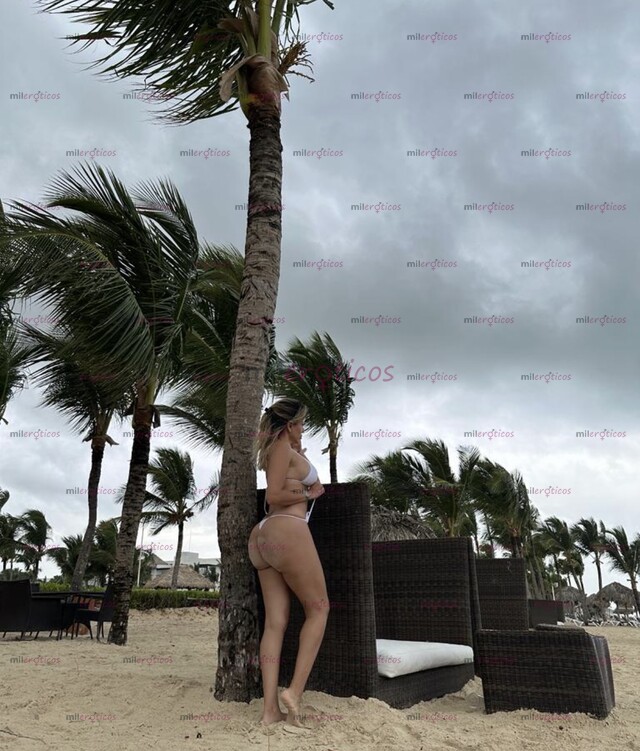 FOTOS DE SOY NICOLLE RUBIA MILF VOLUPTUOSA ,,TU MASAJISTA ERÓTICA Y SENSUAL .