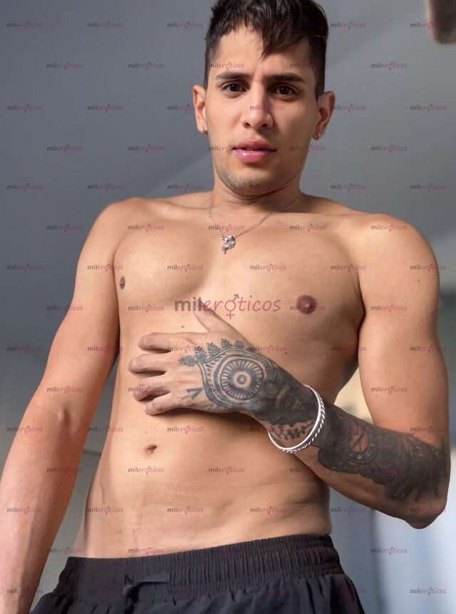 FOTOS DE MACHO EXTRANJERO DE 22CM CON GANAS DE PARTIRTE EL ANO