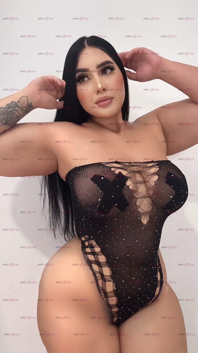 FOTOS DE HILLARY TROZA HERMOSA DELICIOSAS CURVAS CULO GIGANTE HERMOSO ROSTRO