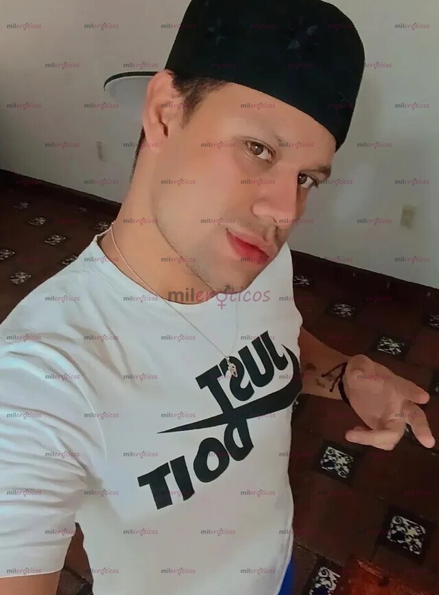 FOTOS DE DYLAN DISPONIBLE CON LUGAR A UNOS MINUTOS DE PIE DE LA CUESTA CONTÁCTAME.