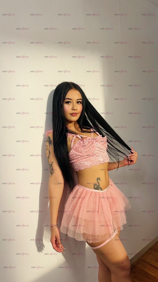 FOTOS DE SOY VALERY UNA LINDA FLACA PELI NEGRA MUY COQUETA Y COMPLACIENTE