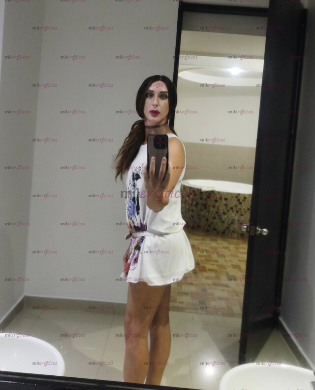 FOTOS DE DANIELLE PLACER REAL Y DISCRECIÓN ABSOLUTA