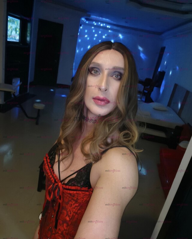 FOTOS DE DANIELLE PLACER REAL Y DISCRECIÓN ABSOLUTA