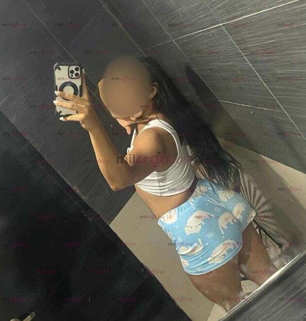 FOTOS DE FLACA DE MENTE ABIERTA, CUCA ESTRECHITA VEN TE SACO TODA LA LECHITA HORA 120