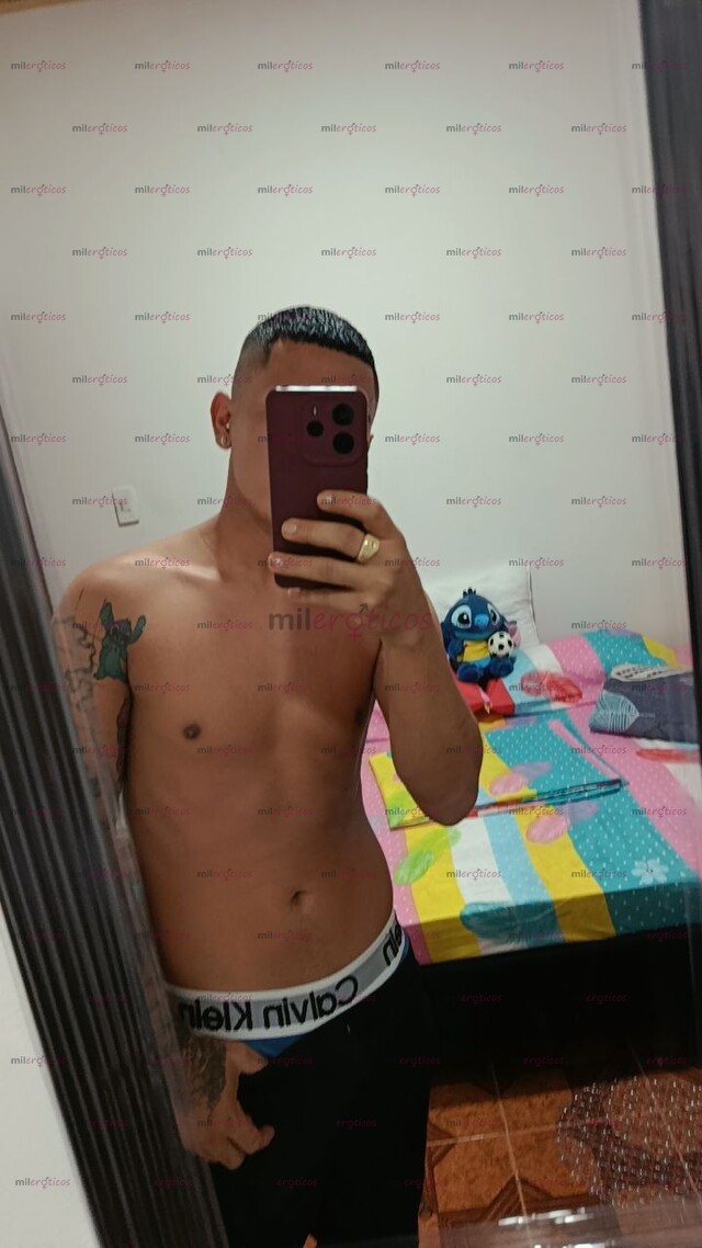 FOTOS DE EL HOMBRE QUE ESTABAS BUSCANDO... LISTO PARA CUMPLIR TUS FANTASÍAS