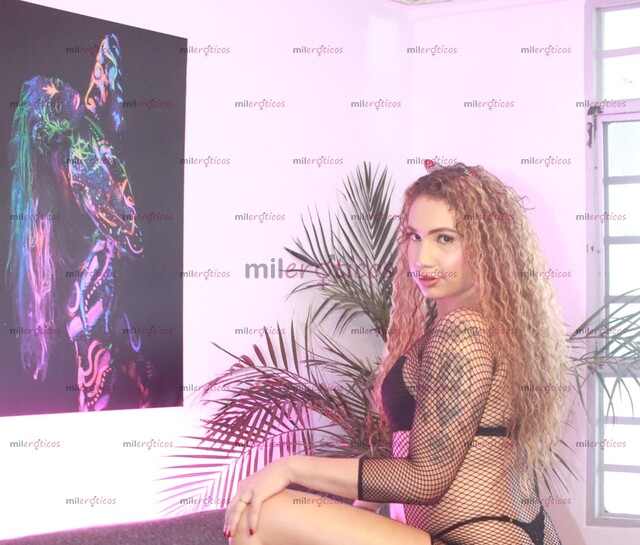 FOTOS DE MELANI SOFÍA RUBIA ARDIENTE 100% COMPLACIENTE APRT PRIVADO FIESTERA