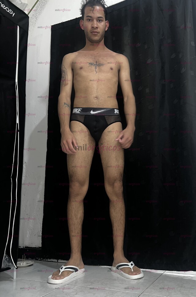 FOTOS DE LA CAMISA ES SOLO LA TAPA ¿TE GUSTARÍA VER EL RESTO? ¿QUIERES AYUDARME?