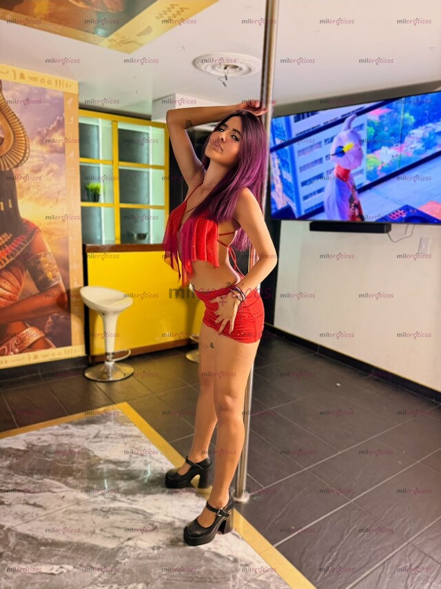FOTOS DE ANDREA, SENSUALIDAD, ELEGANCIA Y UNA COMPAÑÍA INOLVIDABLE