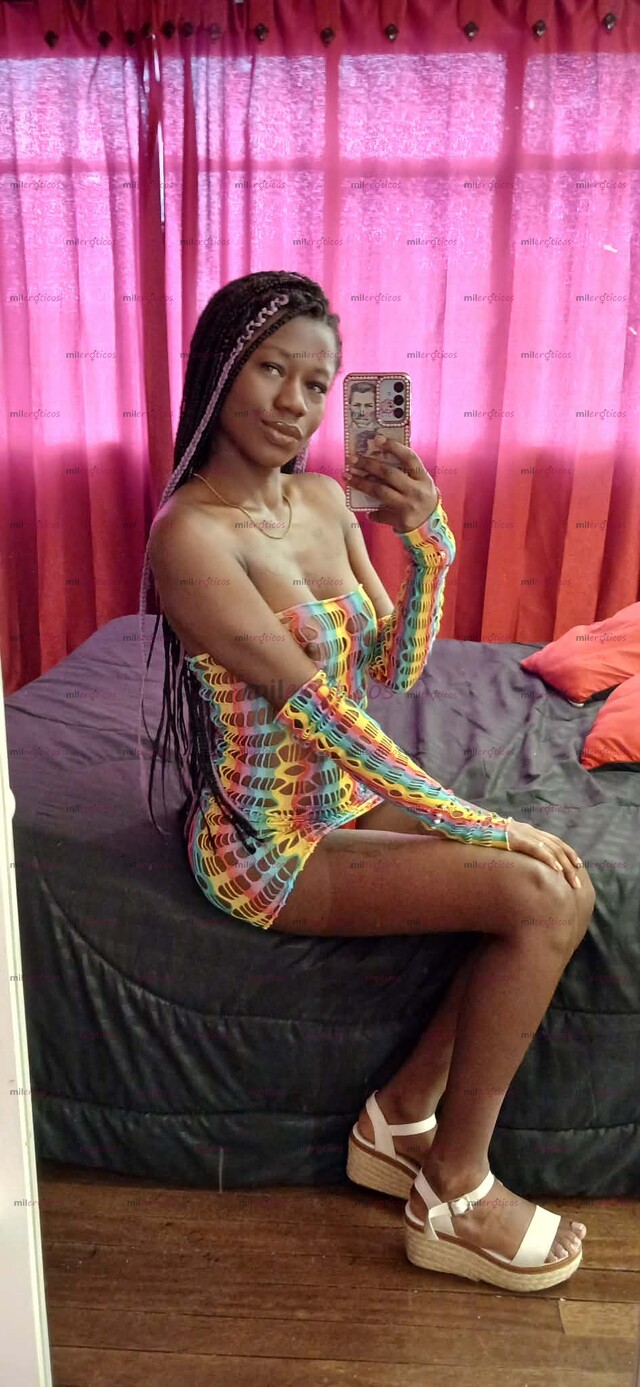 FOTOS DE DULCE MORENA CON CUERPO EXVELTO, ARRECHITA Y VAGINA APRETADITA