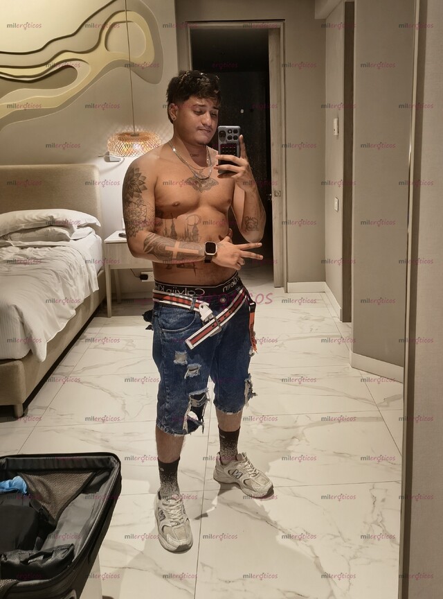 FOTOS DE EL MORENO QUE TE ENCANTA, 24 7, SALIDAS, SEXO, TRATO DE NOVIOS TODO LO QUE PIDAS