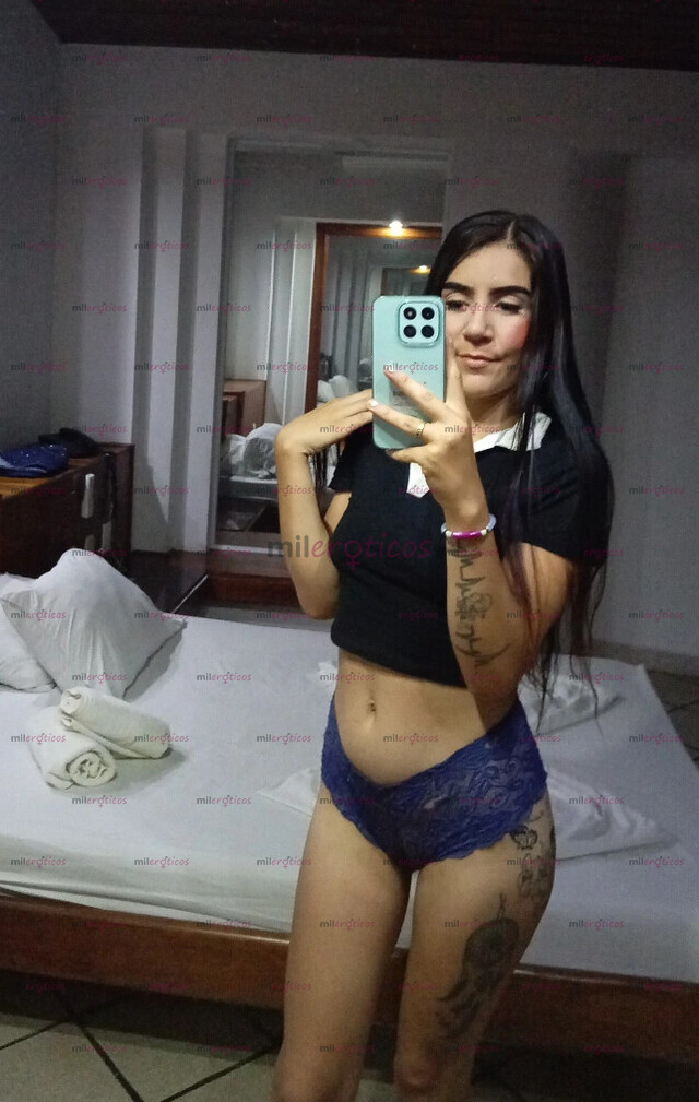 FOTOS DE SOY FLACOTA ARRECHA DISPUESTA A QUITARTE TU ESTRES