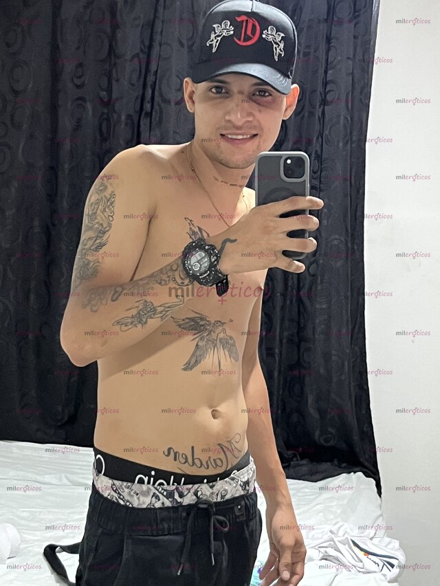 FOTOS DE VERGON DESCOMPLICADO 21 DISPONIBLES VERGA CURVA LECHERA