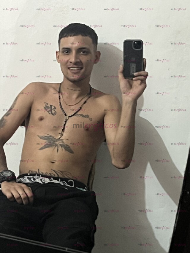 FOTOS DE VERGON DESCOMPLICADO 21 DISPONIBLES VERGA CURVA LECHERA