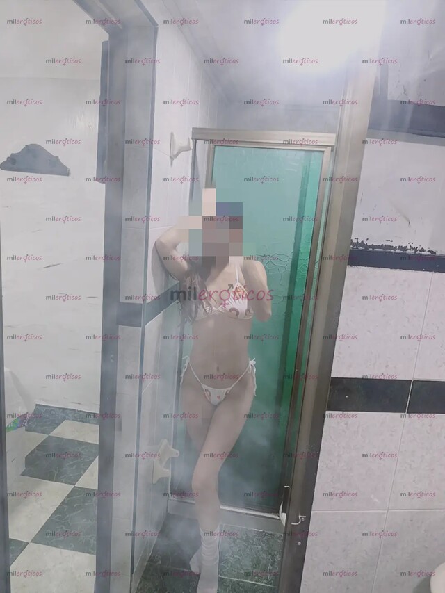FOTOS DE COLOMBIANA FLAQUITA MUY DELGADA, JOVENCITA DE CARA LINDA
