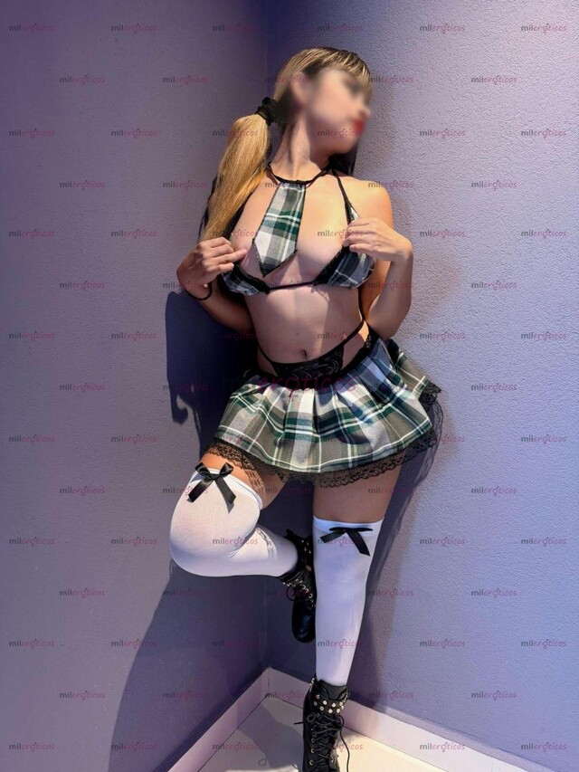 FOTOS DE PUTITA CALIENTE 19 AÑOS, ORAL PROFUNDO Y BIEN SALIVADO, QUIERO HACERTE VENIR BIE