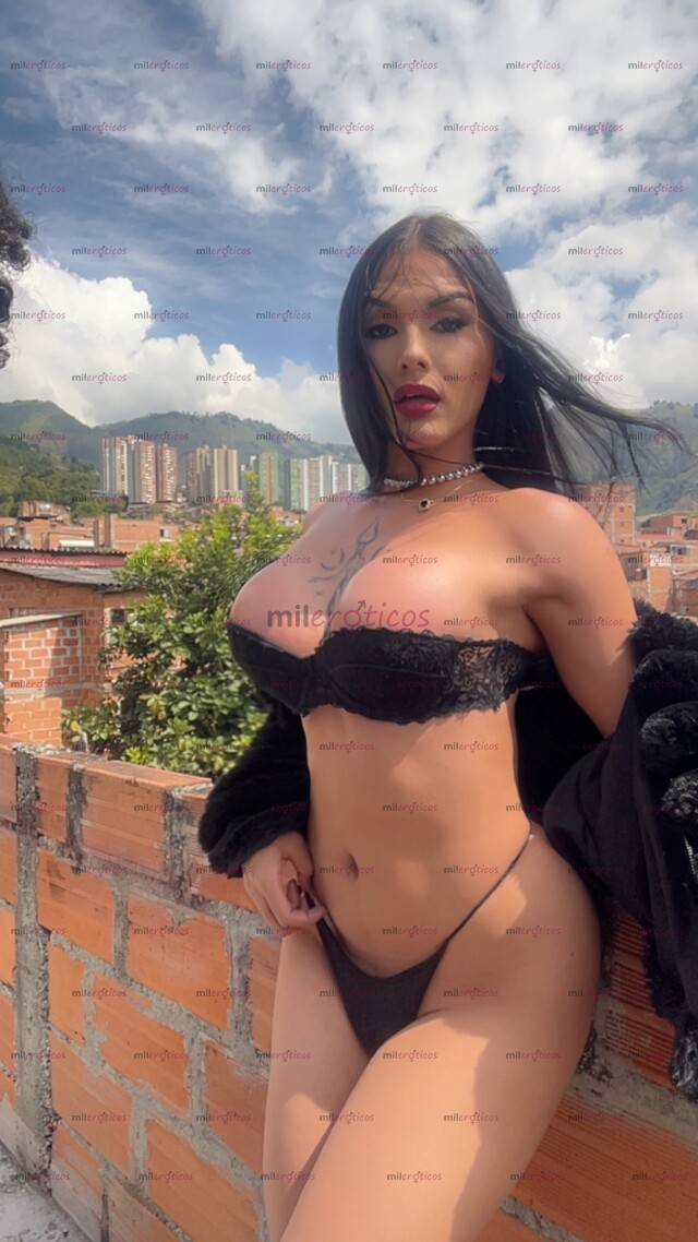 FOTOS DE EXCLUSIVA Y FEMENINA ACTIVA DOMINANTE ORIANITA DISPUESTA A COMPLACERTE .