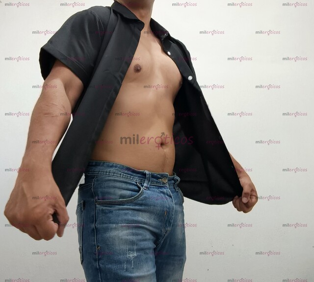 FOTOS DE ESCORT HOMBRE GUAPO Y VERGA GRANDE. EXPERIENCIA EN TRIOS Y CUCKOLDING