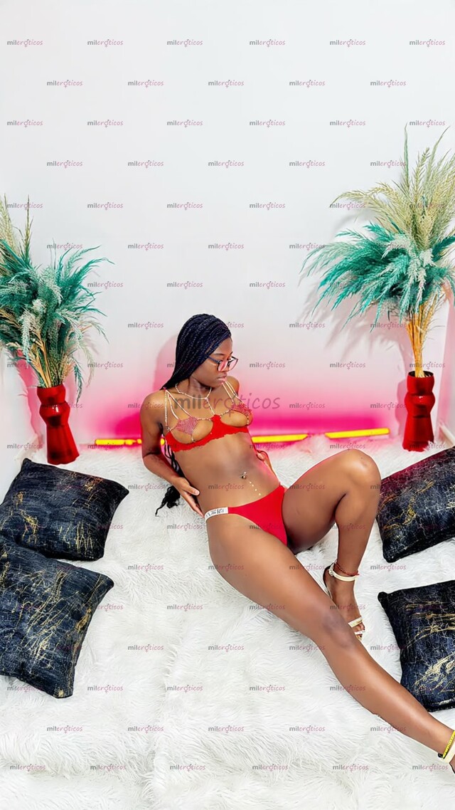 FOTOS DE SOL HERMOSA NEGRA 18AÑITOS BIEN ARRECHITA Y BIEN COMPLACIENTE AL SUR DE CALI