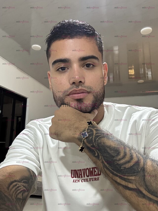 FOTOS DE GUAPO COLOMBIANO VERGON MUY COMPLACIENTE Y CALIENTE