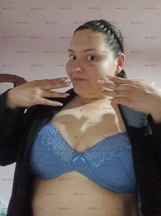 FOTOS DE BUENAS SOY TU CHICA GANOSITA, CON GANAS DE SENTIRTE