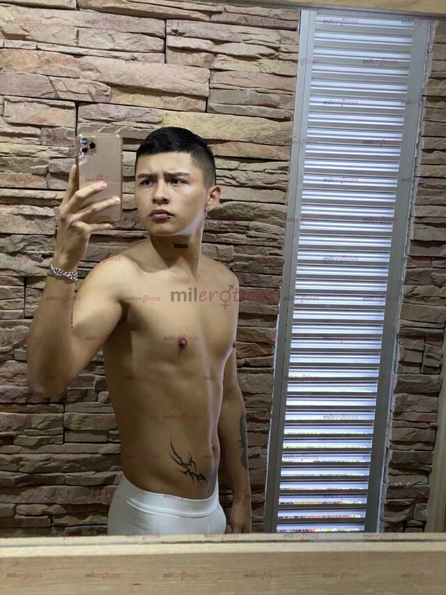 FOTOS DE JOVEN DISPONIBLE EN TU CIUDAD, ESTOY AQUÍ PARA QUE LA PASEMOS RICO.