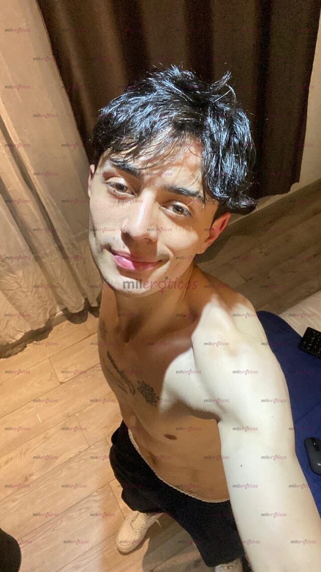 FOTOS DE JOVEN VERSÁTIL BUEN AMBIENTE Y TRATO, SUPER CALIENTE Y AGUANTADOR