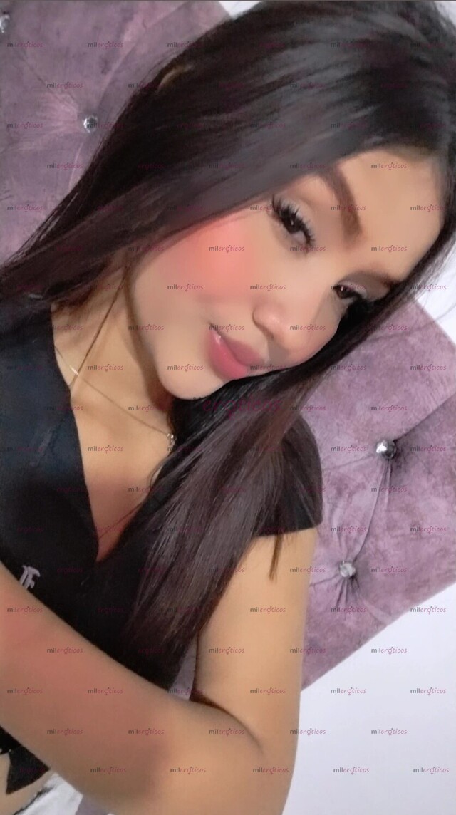 FOTOS DE UNA LINDA DE 20 AÑITOS PIEL MORENA TODO LO QUE NECESITAS