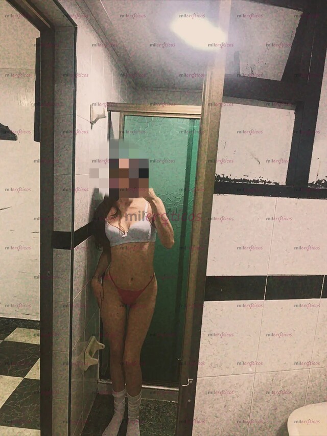 FOTOS DE LINDA FLACA EN TEUSAQUILLO! JOVEN BLANQUITA DELGADA