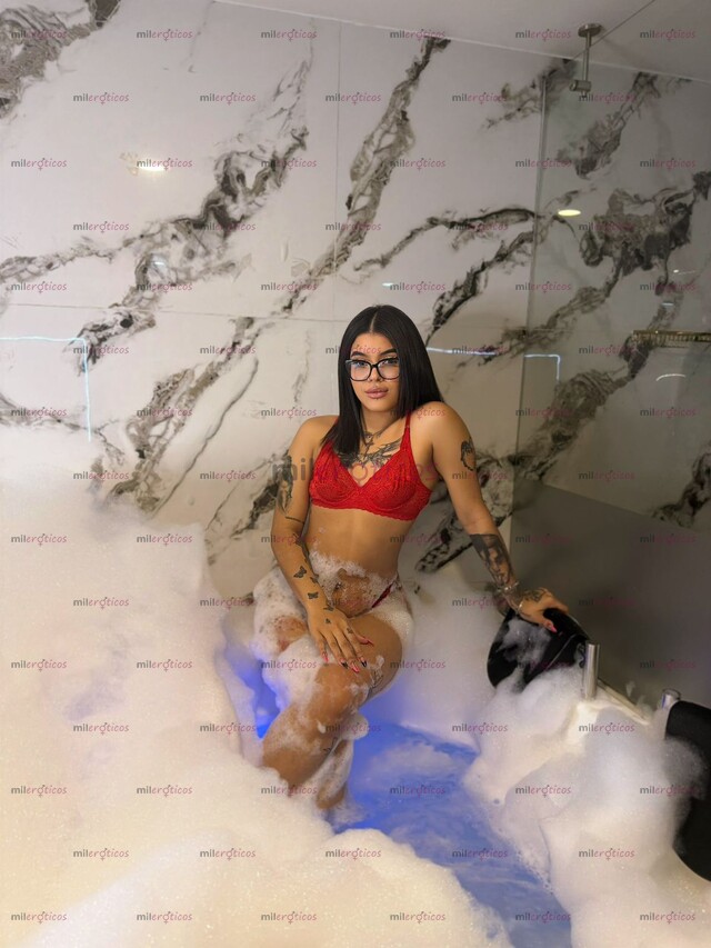 FOTOS DE PRINCESA VIP BELLA, COQUETA Y EXCLUSIVA, DIVINA MORENA DE 19 AÑOS