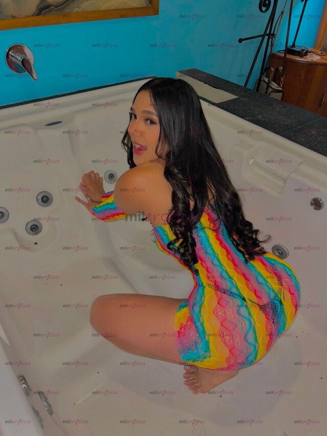 FOTOS DE NUEVESITA SCORT DE LUJO CALIENTE Y APRETADITA DELICIOSO SEXO ORAL ENCANTADO